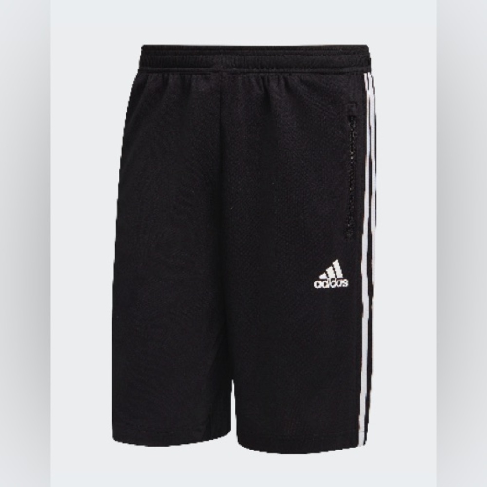 ADIDAS DESIGNED TO MOVE 3-STRIPES
PRIMEBLUE SHORTS
